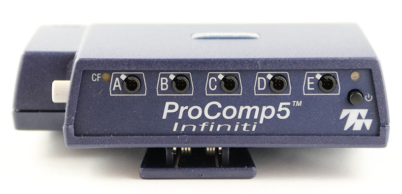 ProComp5 von Vorne (Anschlüsse)