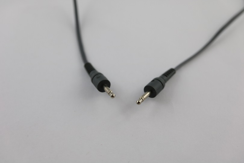 Sync-Kabel zur Verbindung von 2 Infiniti-Systemen via USB