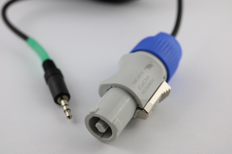FLIC special cable 3.5mm jack to Neutrik plug AVT